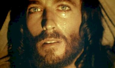 The reason Christianity is in Decline-6 minute video