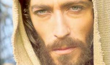 À la suite du Christ, obéissant, pauvre et chaste